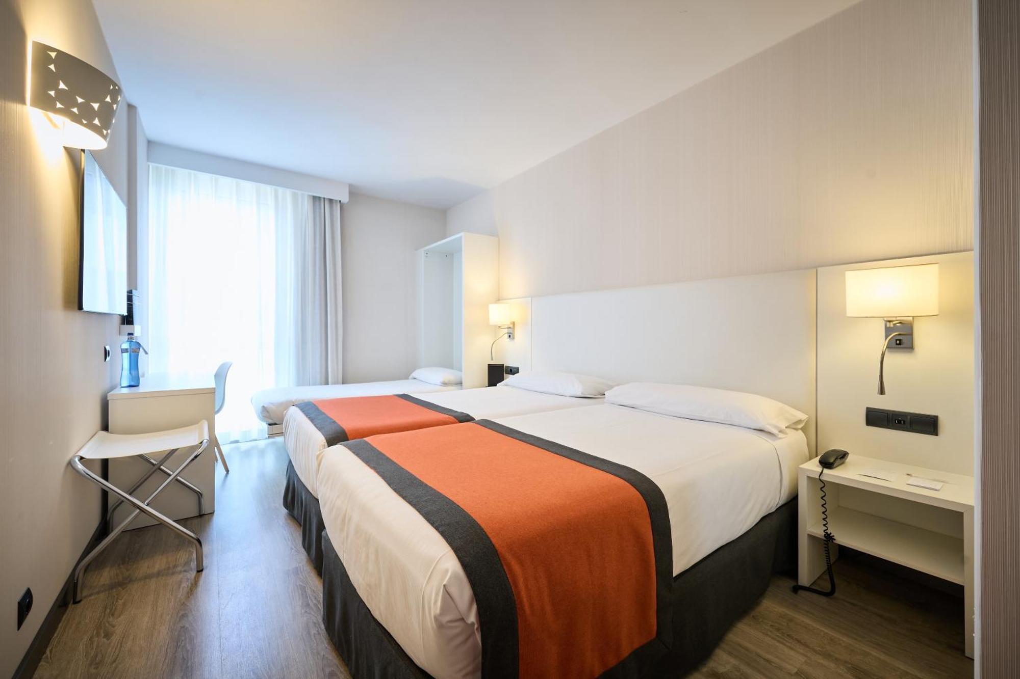 Catalonia Bristol Hotel San Andrés de la Barca Kamer foto